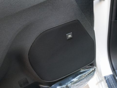 シエナ　新車　2019年　レザー　JBL 両側スライドドア　18インチホイール　LED　ディライト　インナーヘッドライト (4)